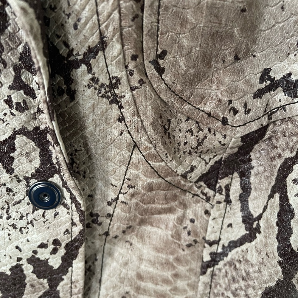 Marc Cain Python Embossed Snake Print Blazer Jack… - image 4